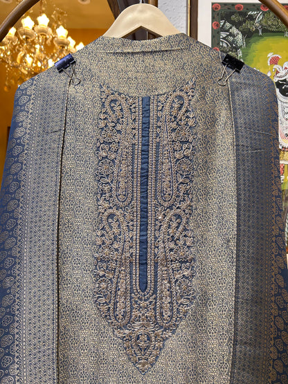 Rivéa Banarasi Suit