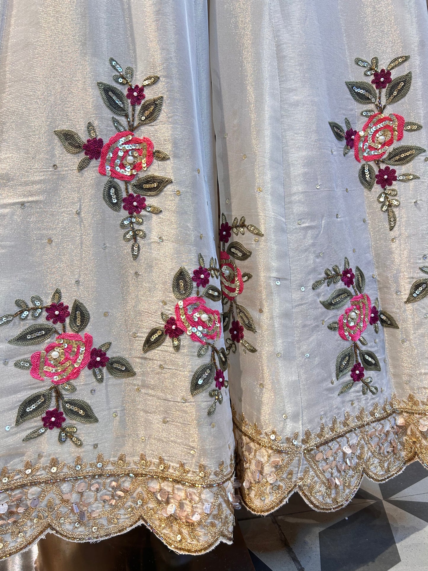 Zarina Noor Sharara Set