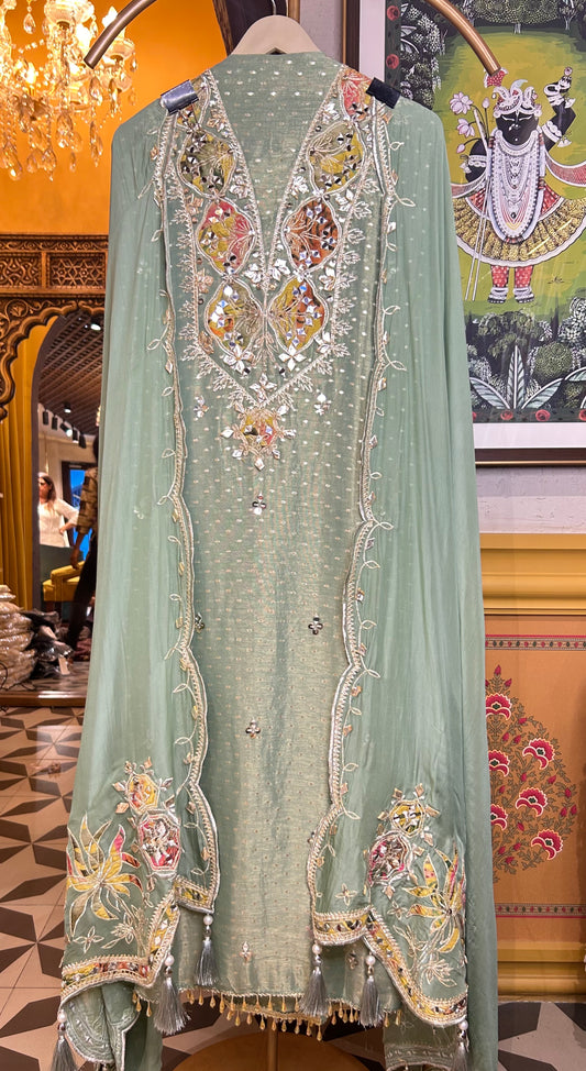 Parizaad Organza Suit (Green)
