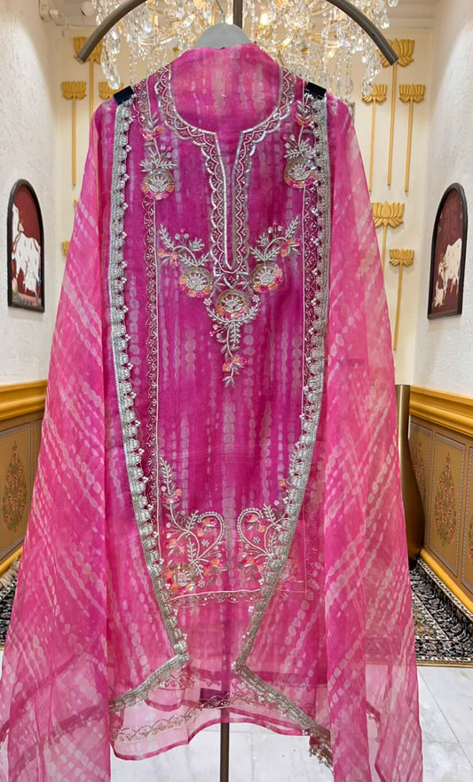 Tisvara Handkaari Suit