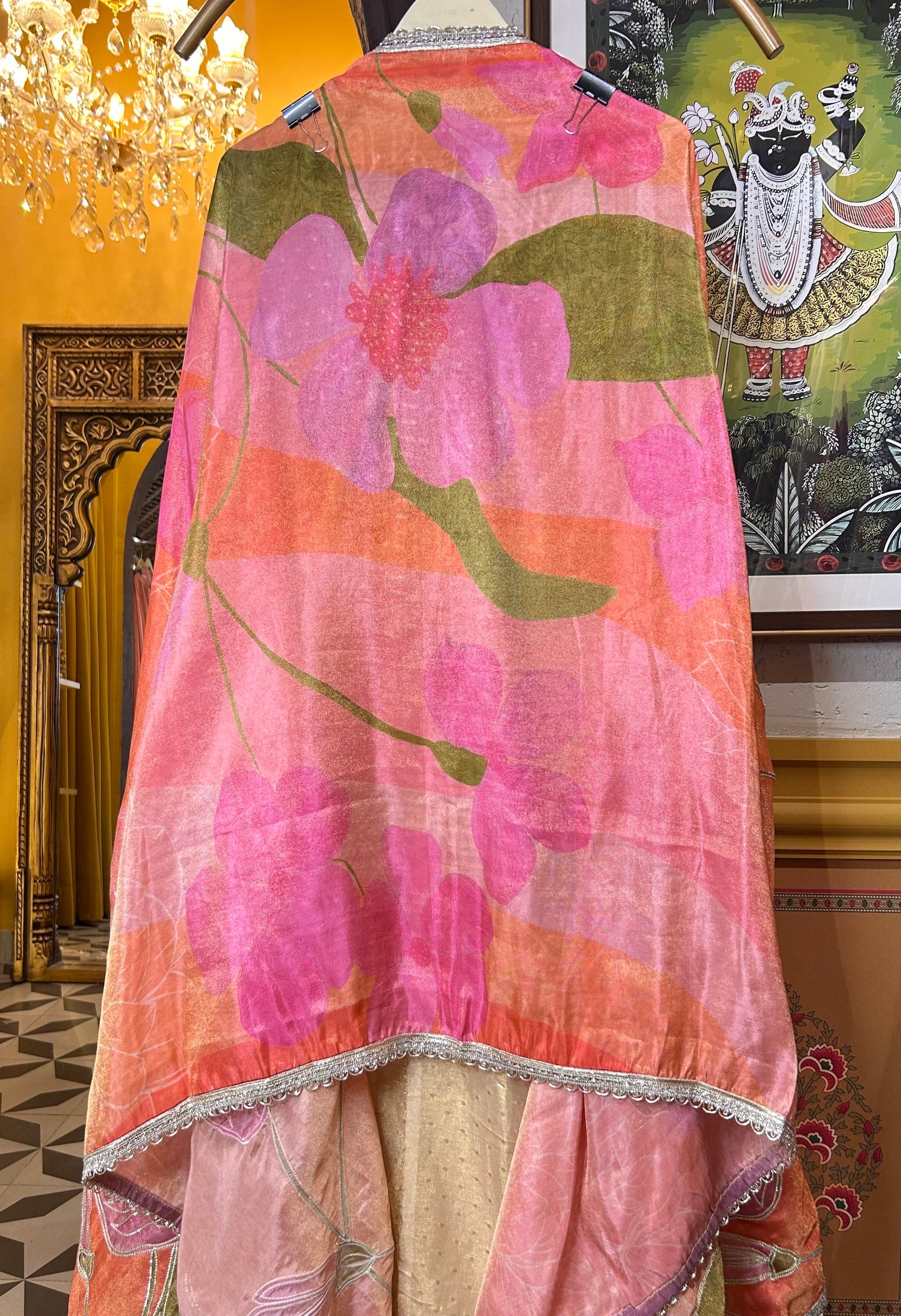 Zar-e-Khaas (Ivory)