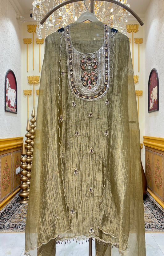 Aabroo Luxe Suit