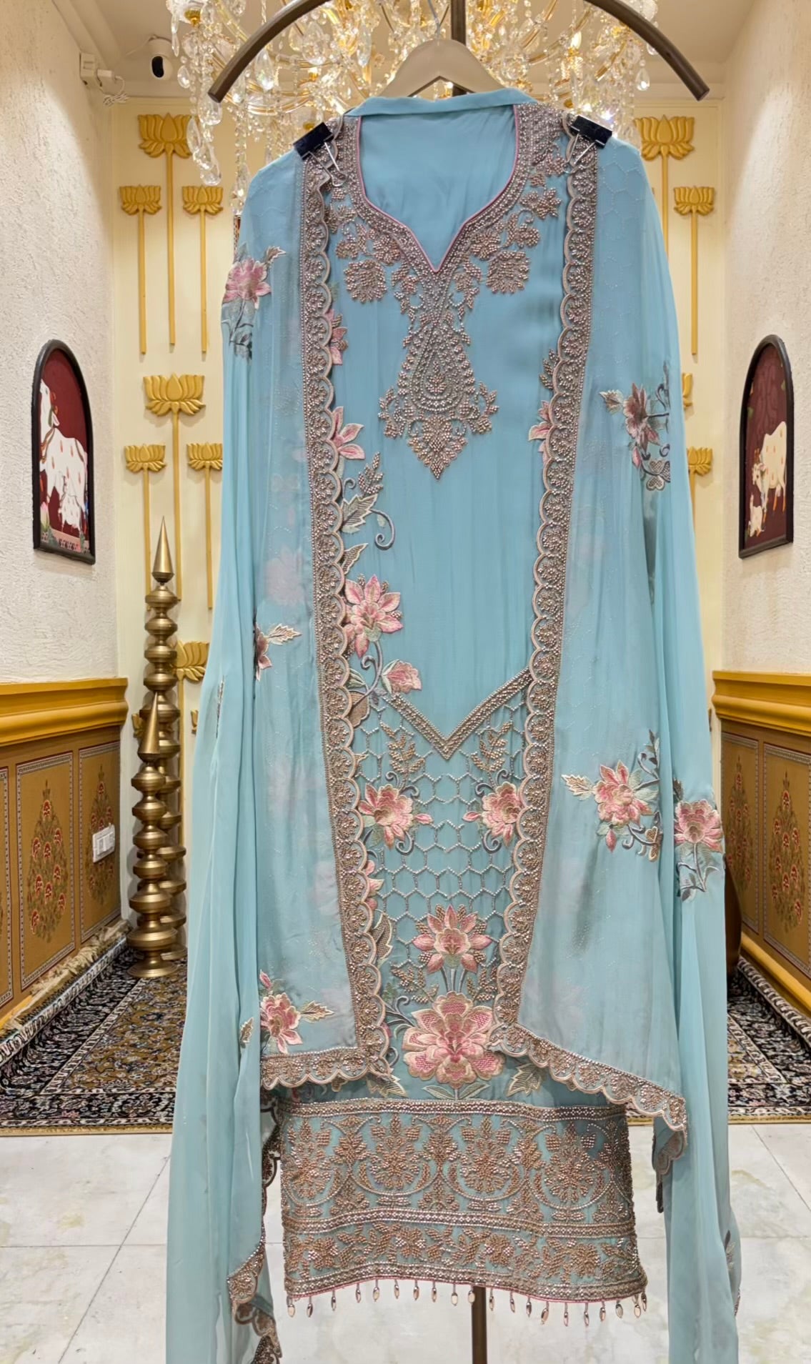 Ruhani Thread Organza Suit