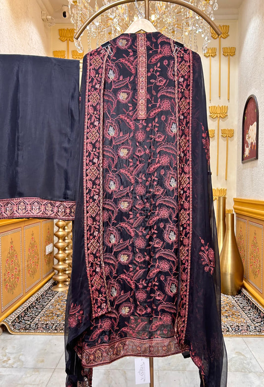 Aarifa Threadveil Suit (Black)