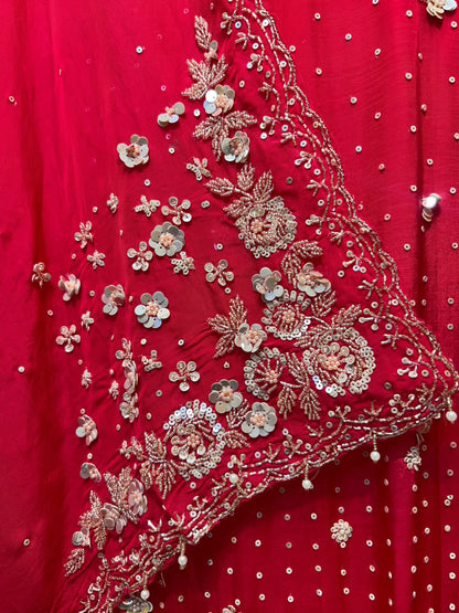 Noorvaya Sequin Élan Suit