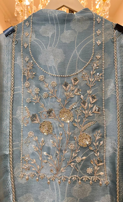 Zareesha Banarasi Noor Suit (Powder Blue)