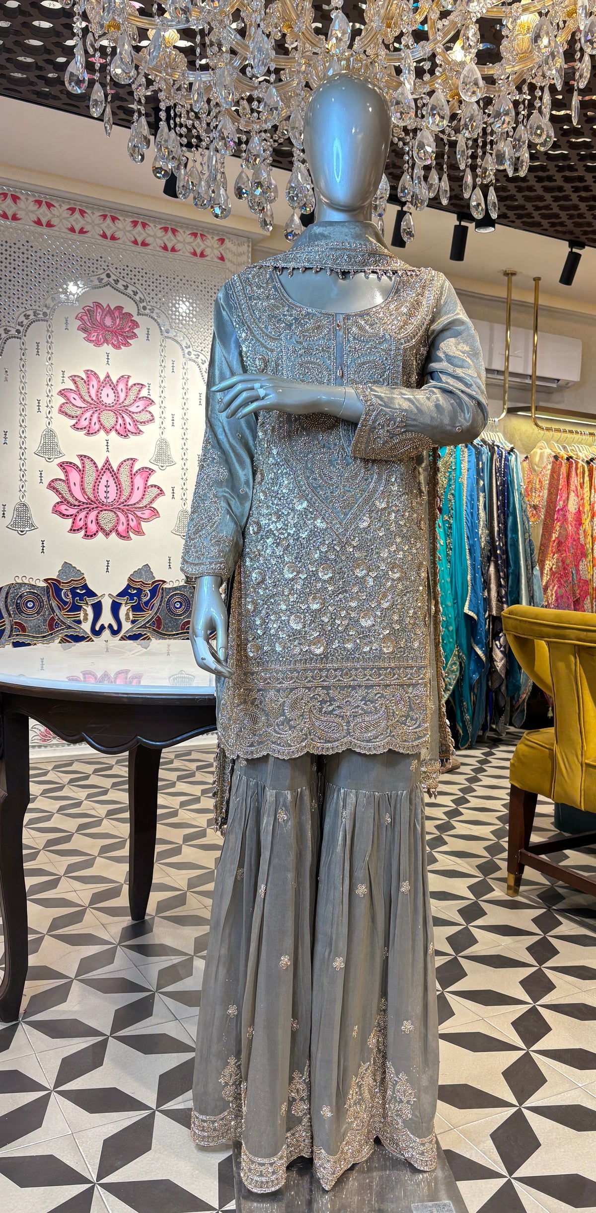 Zohraé Gharara Suit