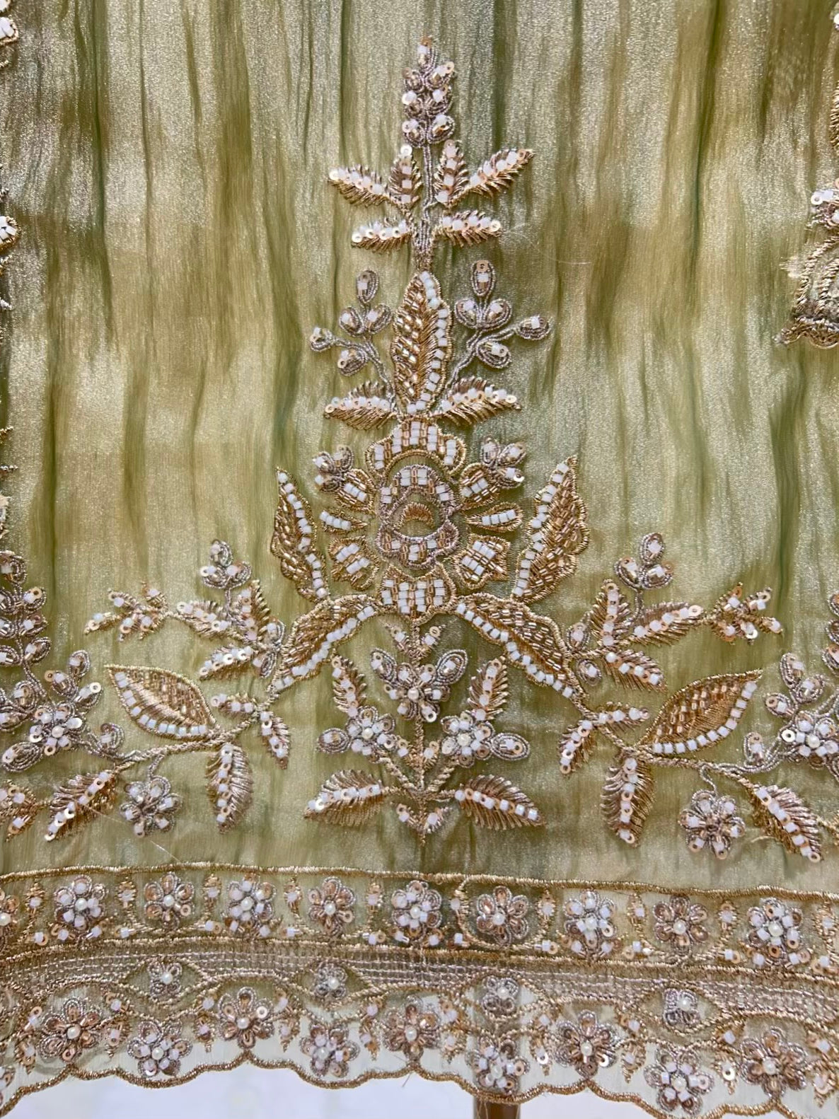 Aarini Tissue Élan Suit (Green)
