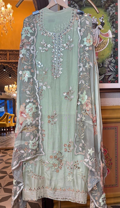 Sunhehri Nazakat (Green)