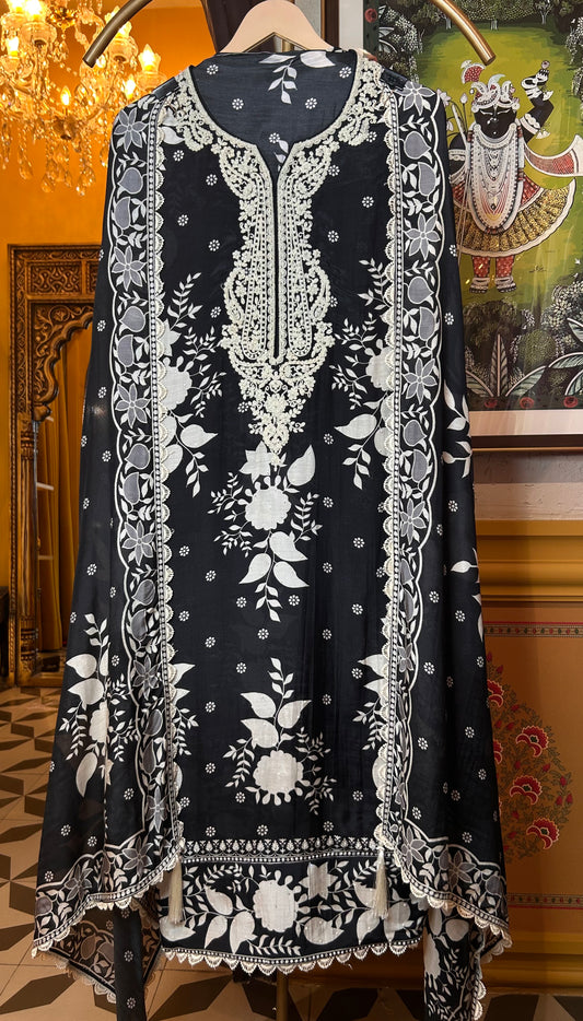 Nairiti Muslin Suit (Black)