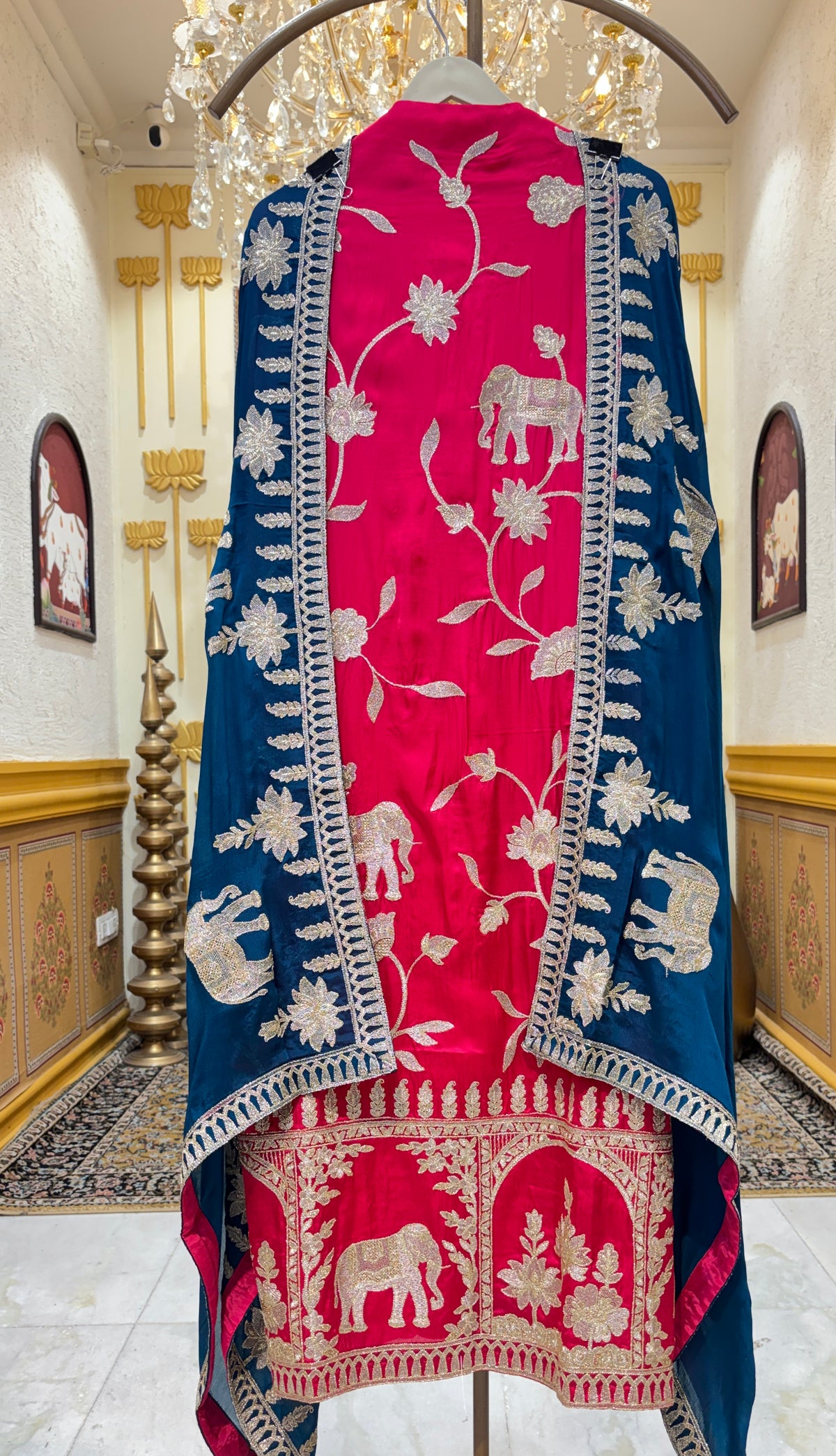Zarikaaya Crepe Suit