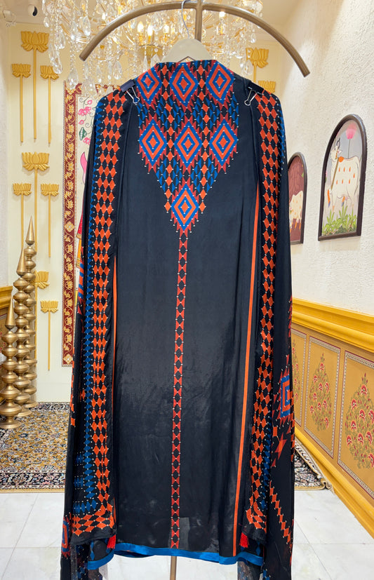 Elara Printed Crepe Suit