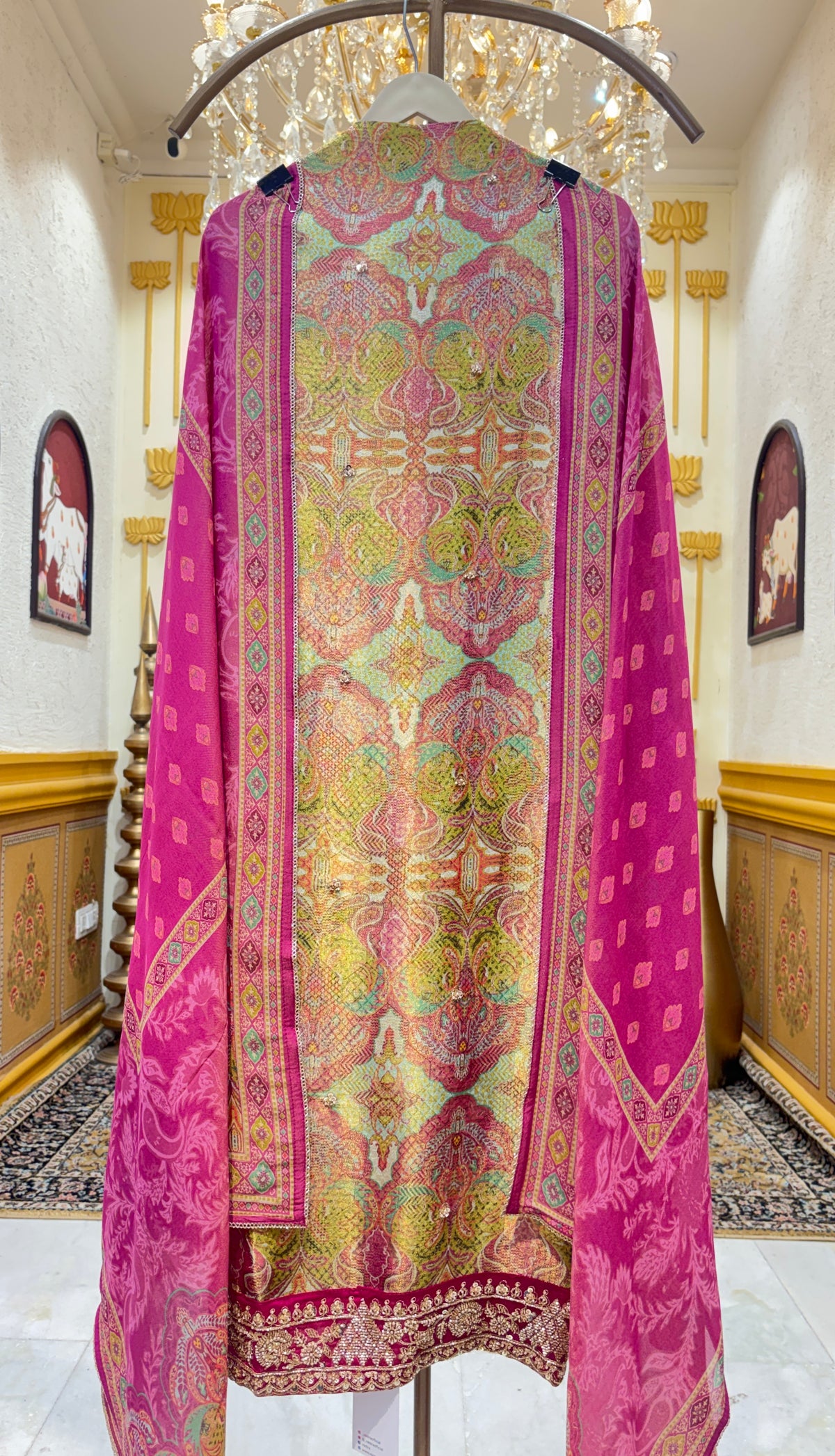 Noorziva Bloom Suit