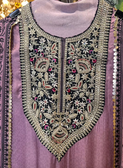 Mehira-é-Gul (Lavender)