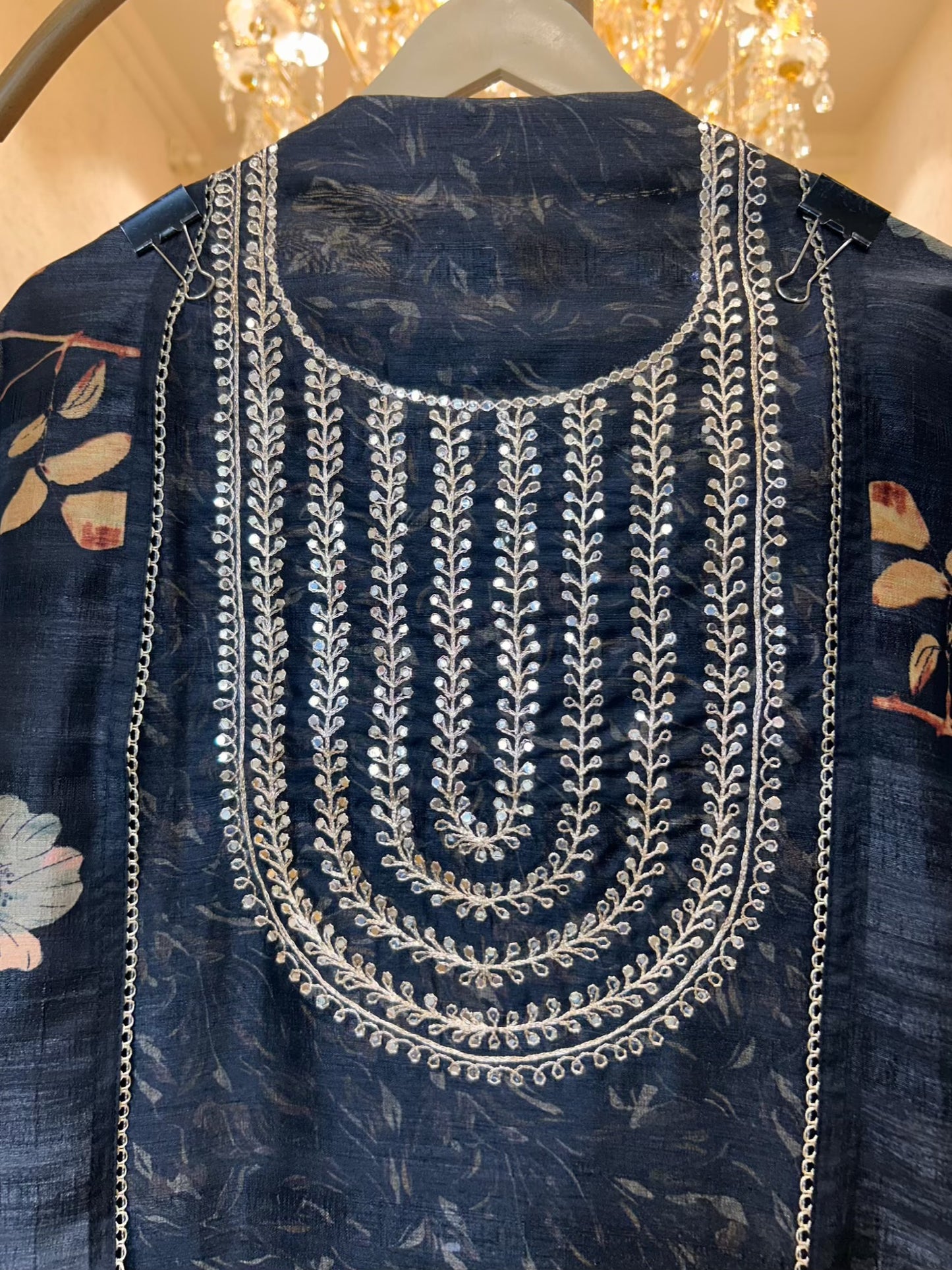 Tusrina NoorPrint Suit (Black)