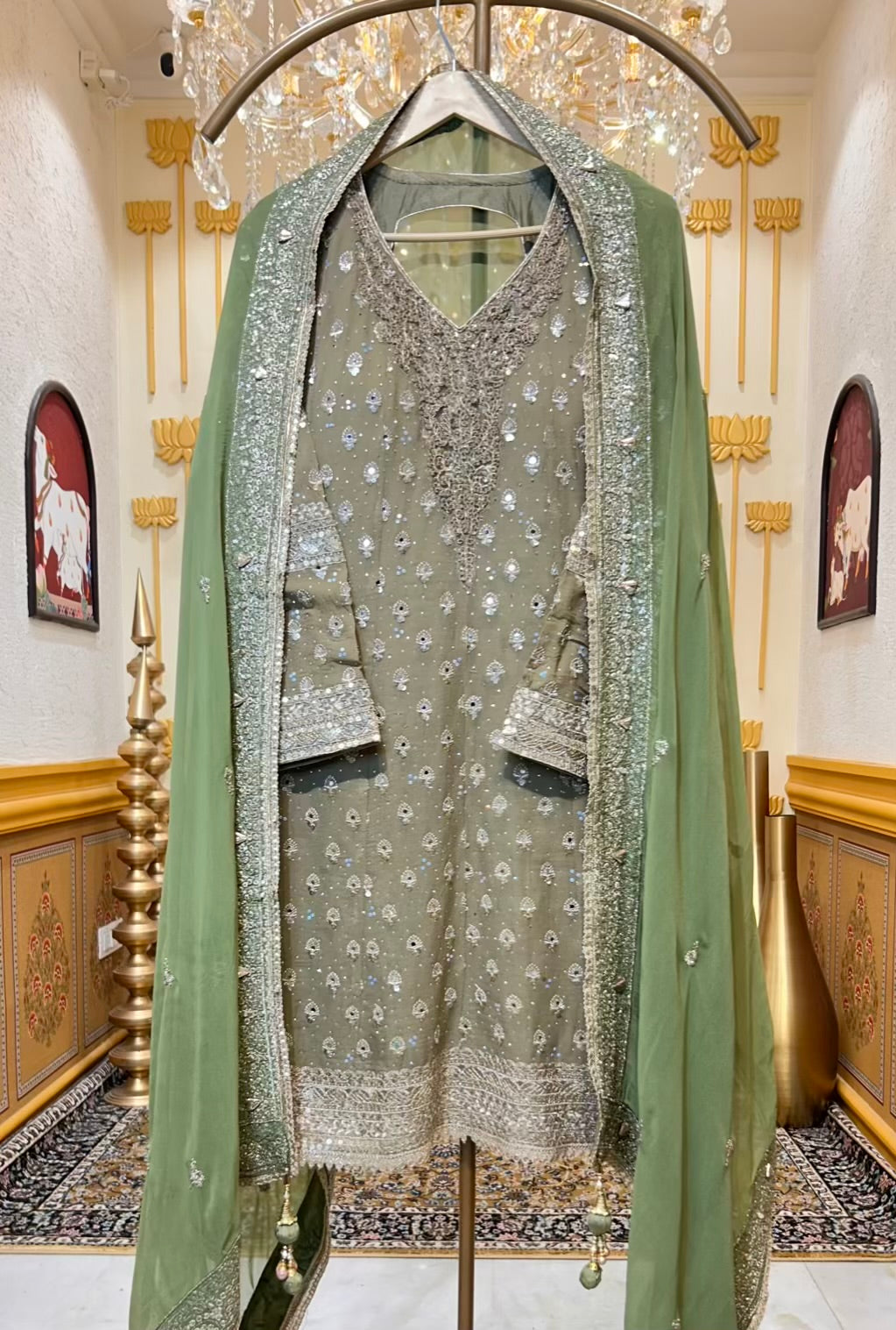 Mehrunnisa Mirror Gharara Set (Green)