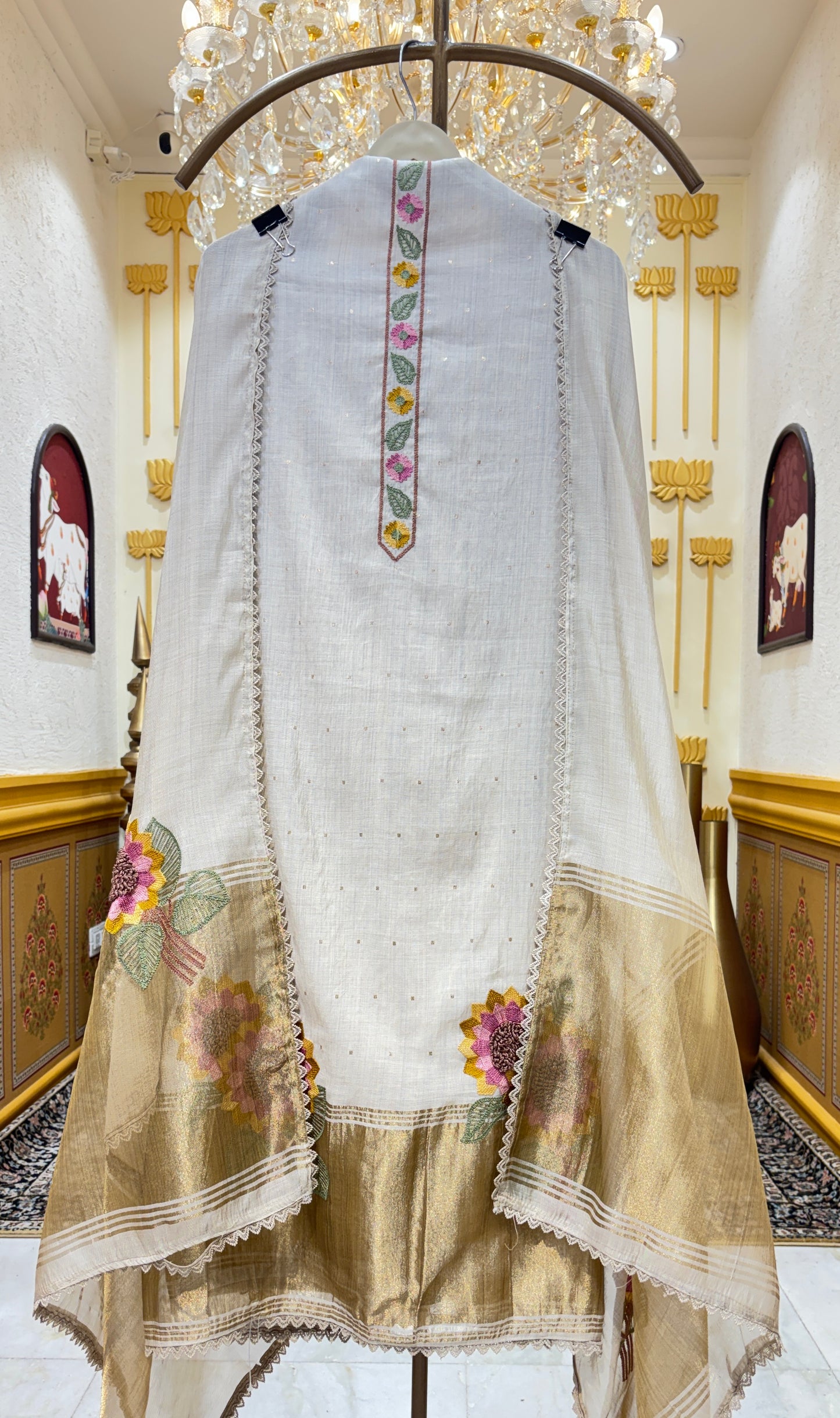 Zareefa Jamdani Suit