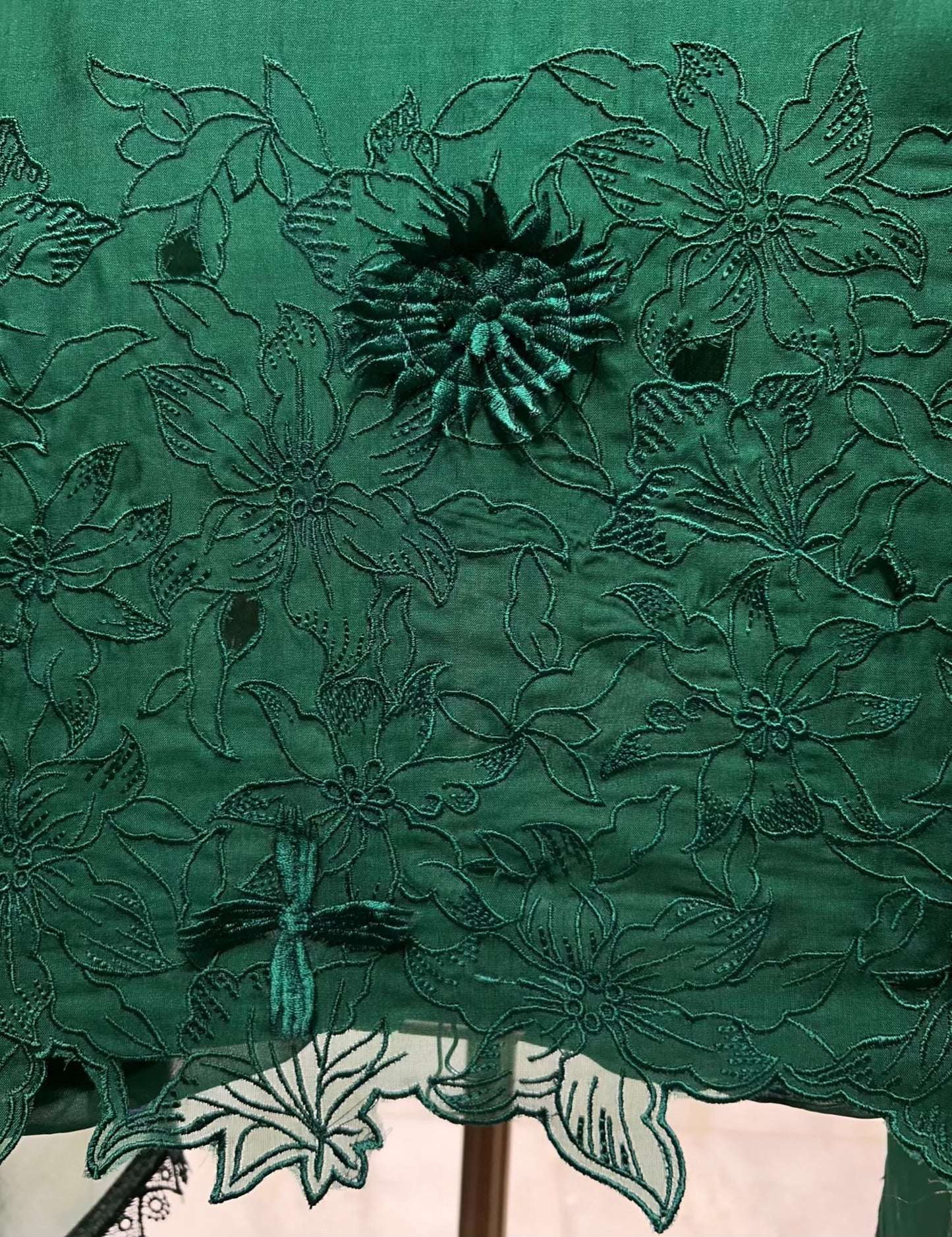 Zarleen Threadwork Suit (Green)