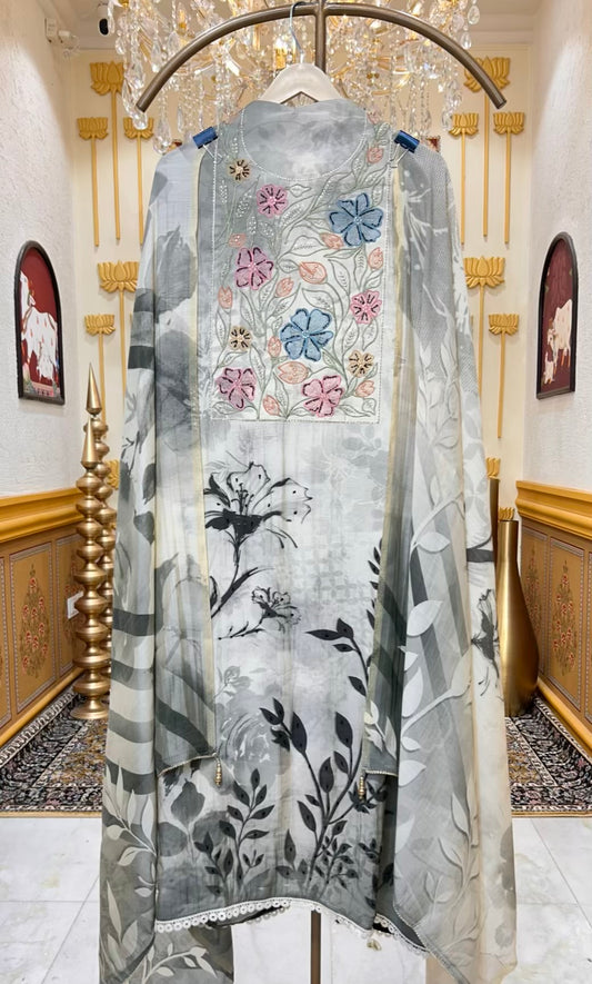 Zehna Pearl Line Suit (Ivory)