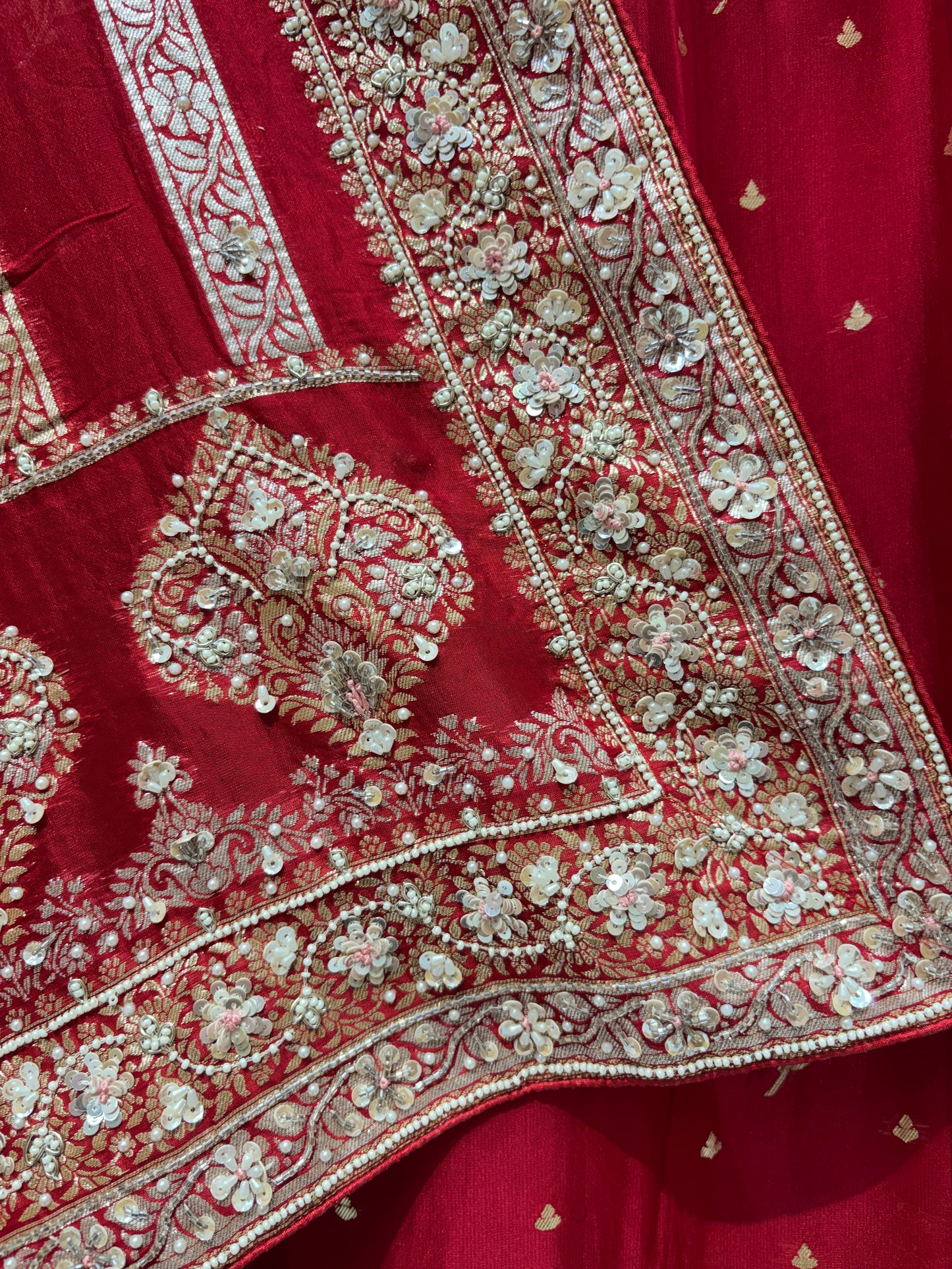 Mayukhi Banarasi Suit