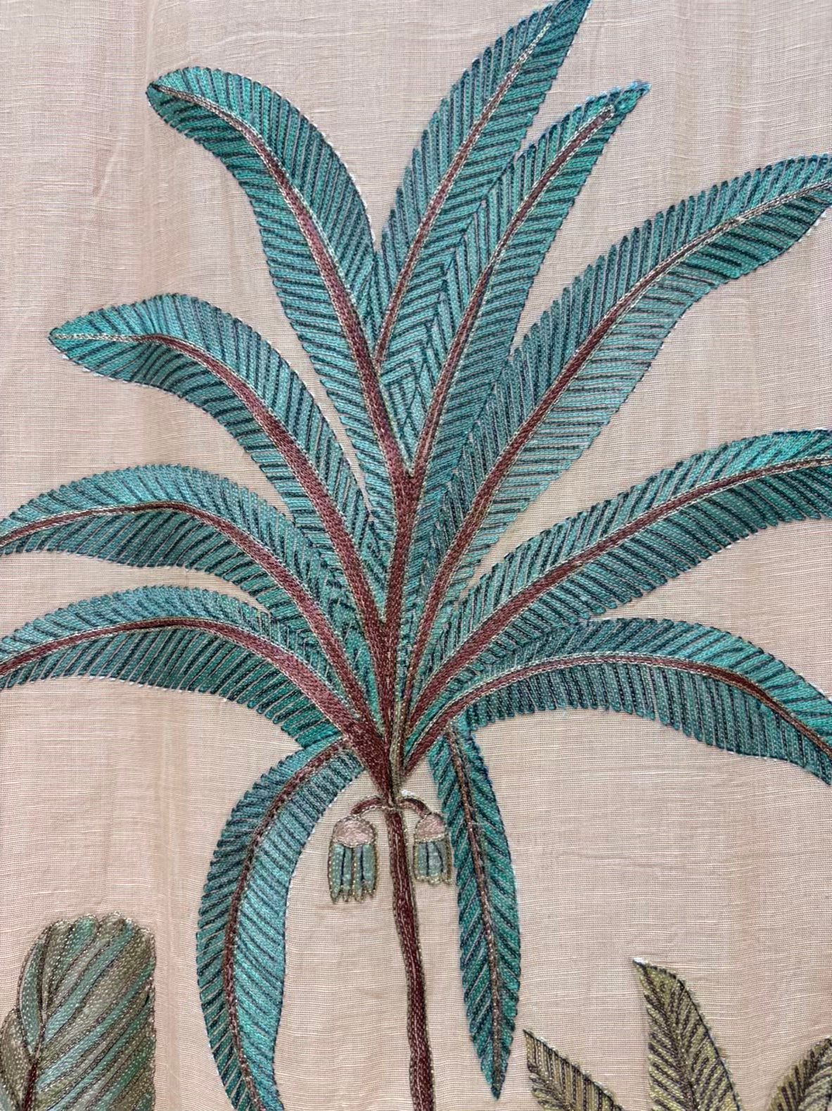 Veda Linen Zari Suit