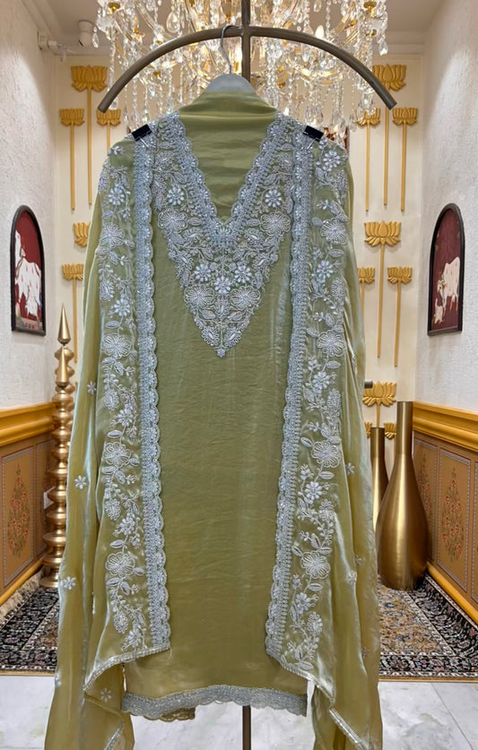 Tisvaira Dori Gleam Suit (Golden)