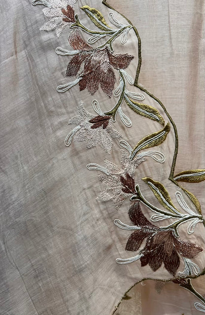 Sahira Dori Naqsh Suit (Peach)