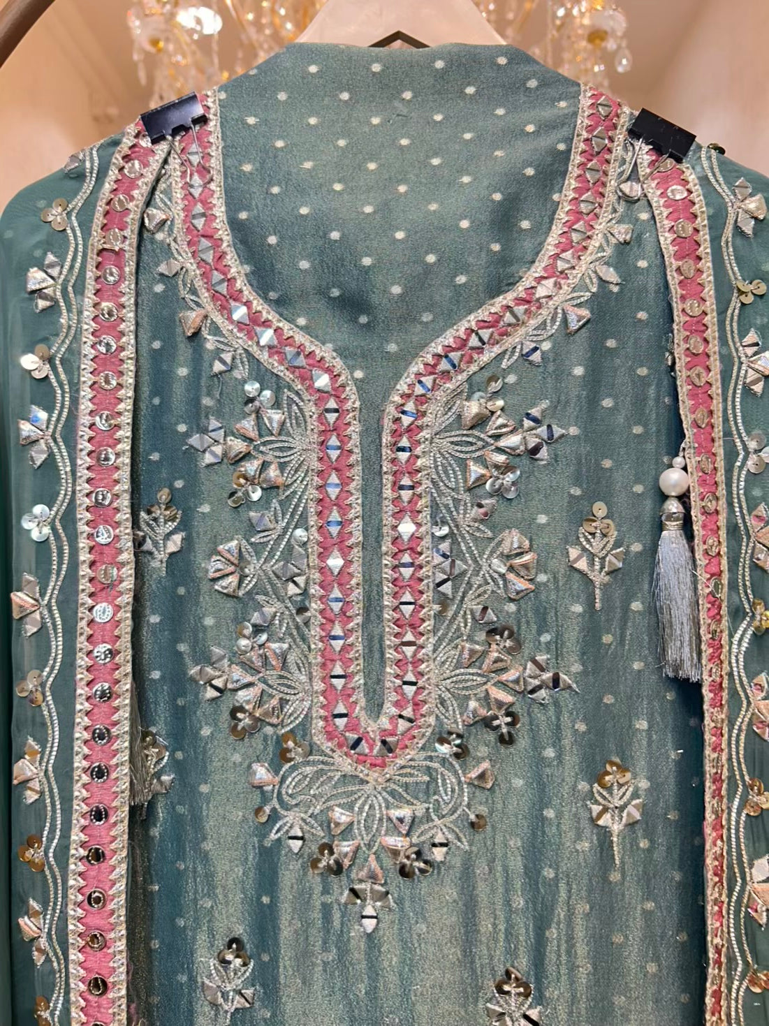 Noorvika Gota Aaina Suit (Green)