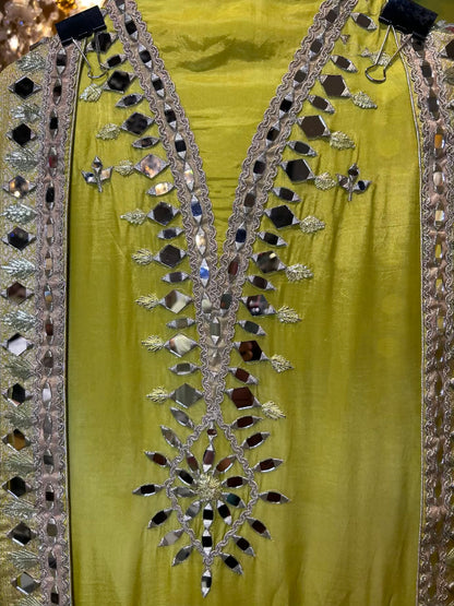 Aabroo-e-Aaina (Lemon Green)
