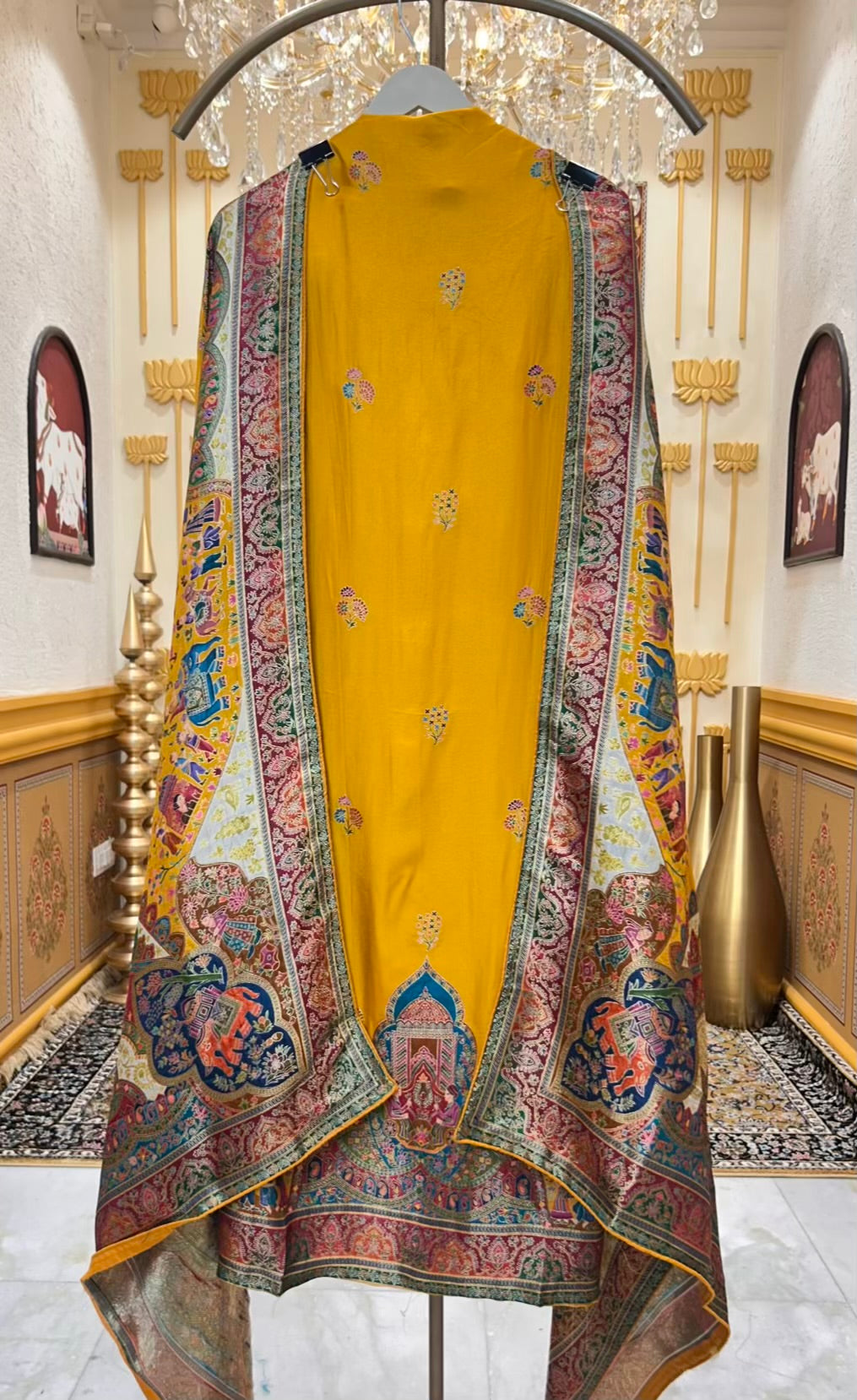 Mehvara LoomKaar Suit (Yellow)