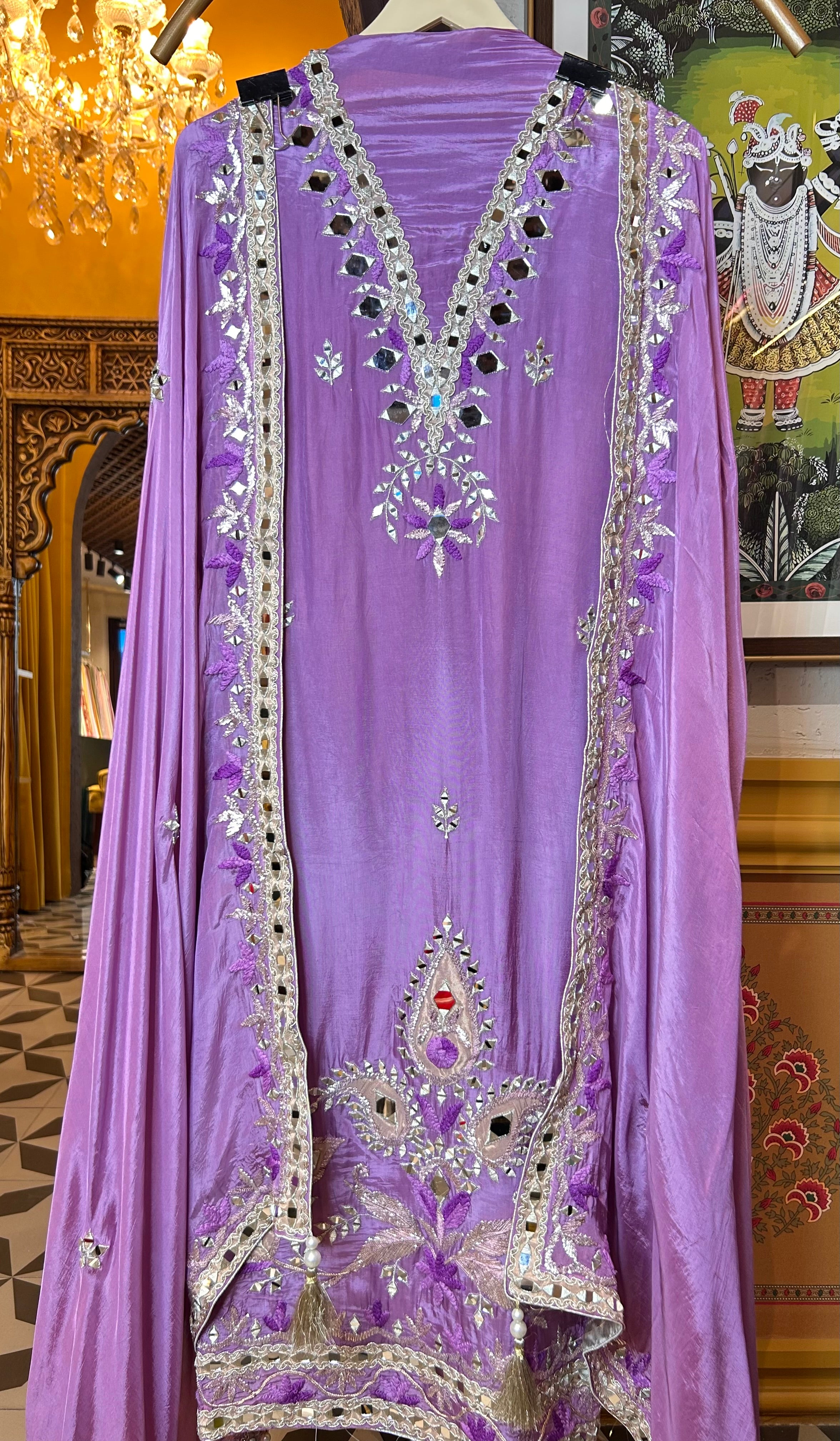 Aaina-e-Noor (Lavender)
