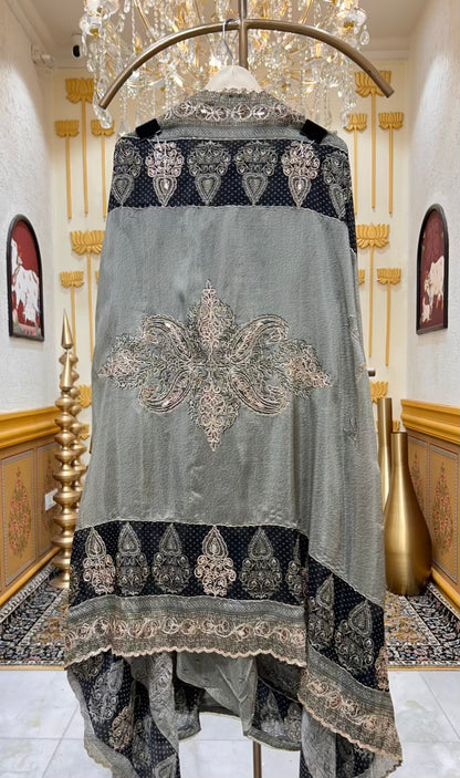 Ishmira Zari Flow Suit (Pista Green)