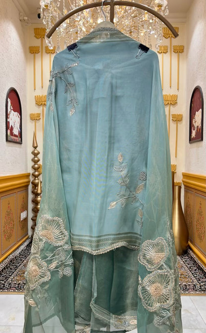 Noorza Shimmer Dori Luxe Suit