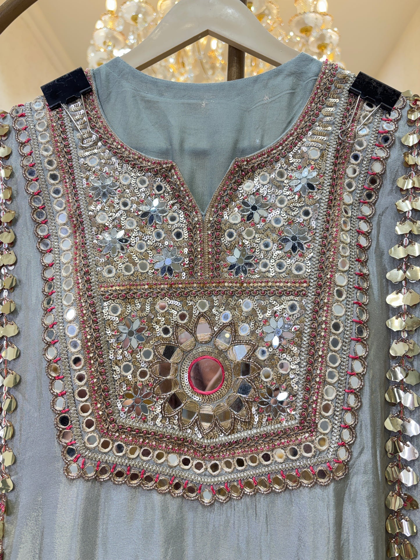 Vaidheyi Sharara Set