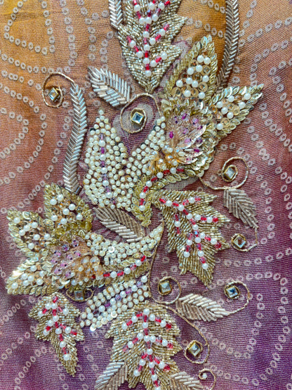 Leher Noor Suit