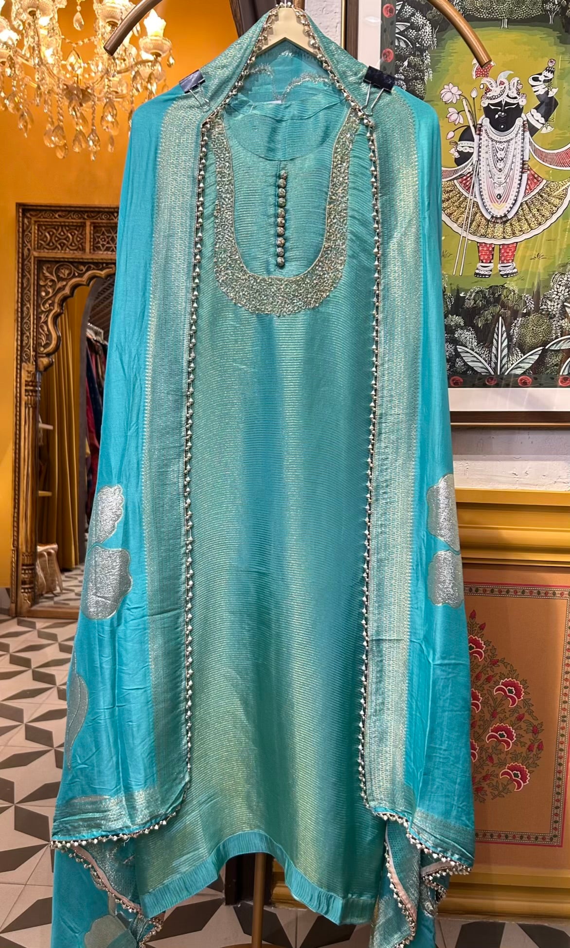 Meerbaaz Banarasi Suit (Turquoise)