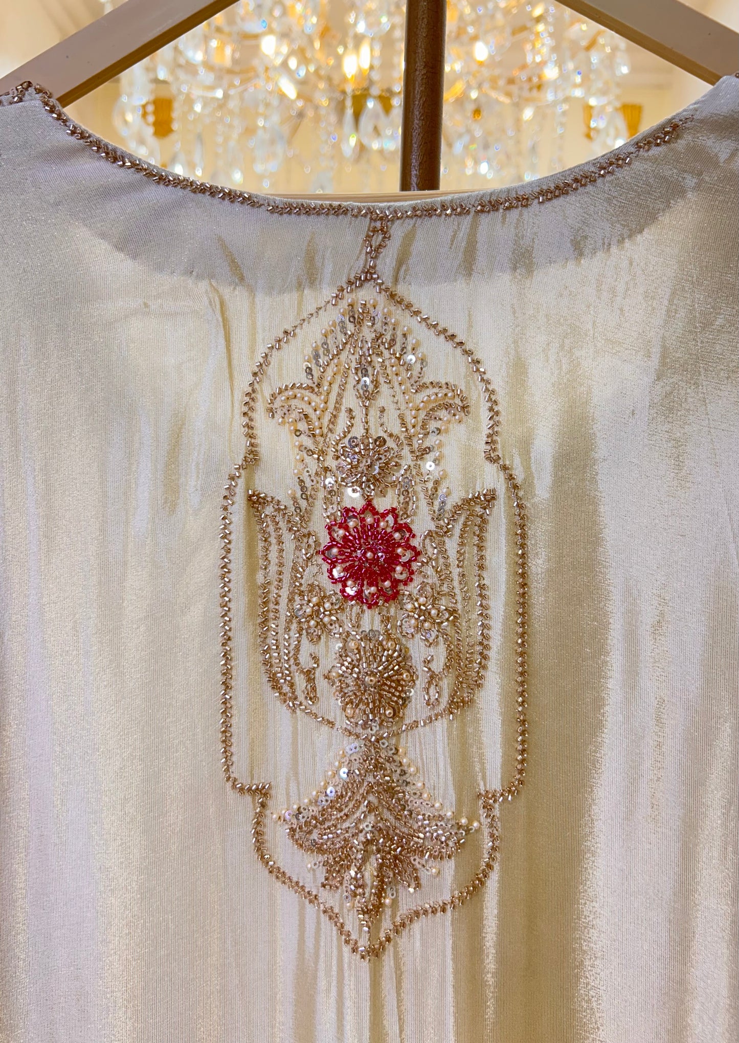 Vihana Cutdana Silk Suit