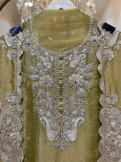 Aayra Organza Veil Suit (Mehendi Green)