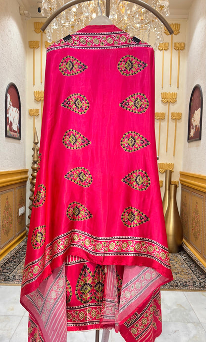 Gulnoré Heritage Suit