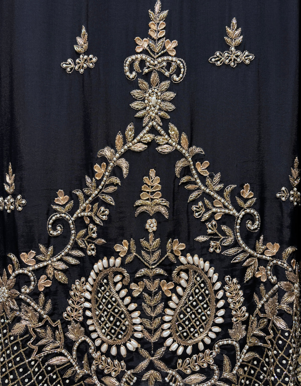Mahrooh Organza Suit