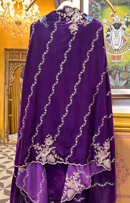 Nayab-é-Velour (Purple)
