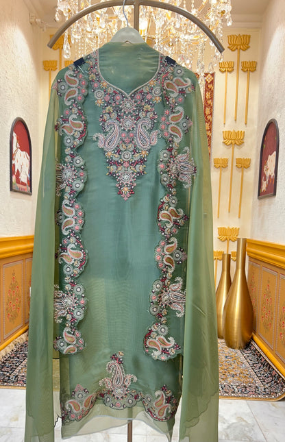 Sarini Motidar Suit (Green)