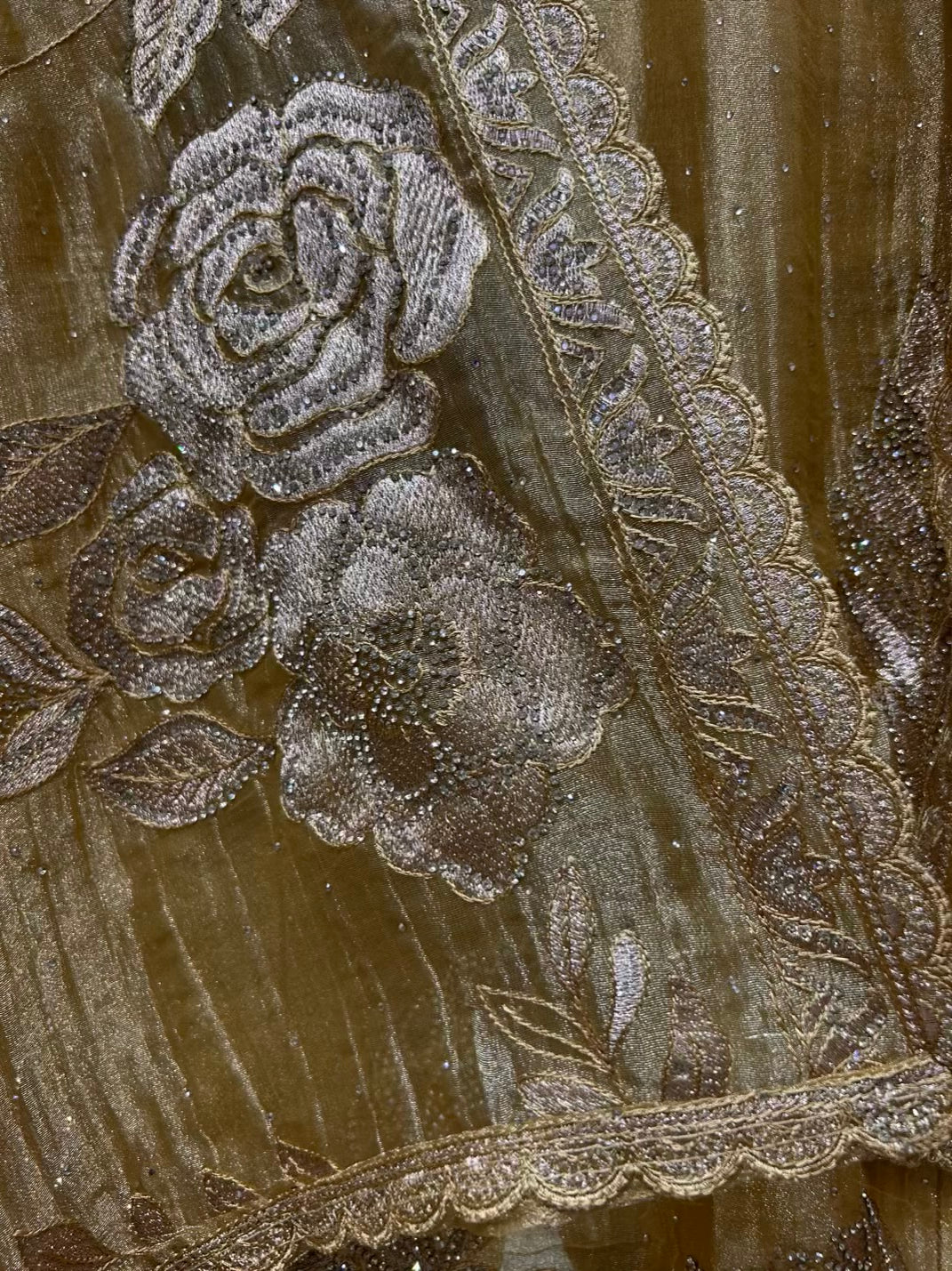 Avelin Crystal Tissue Suit