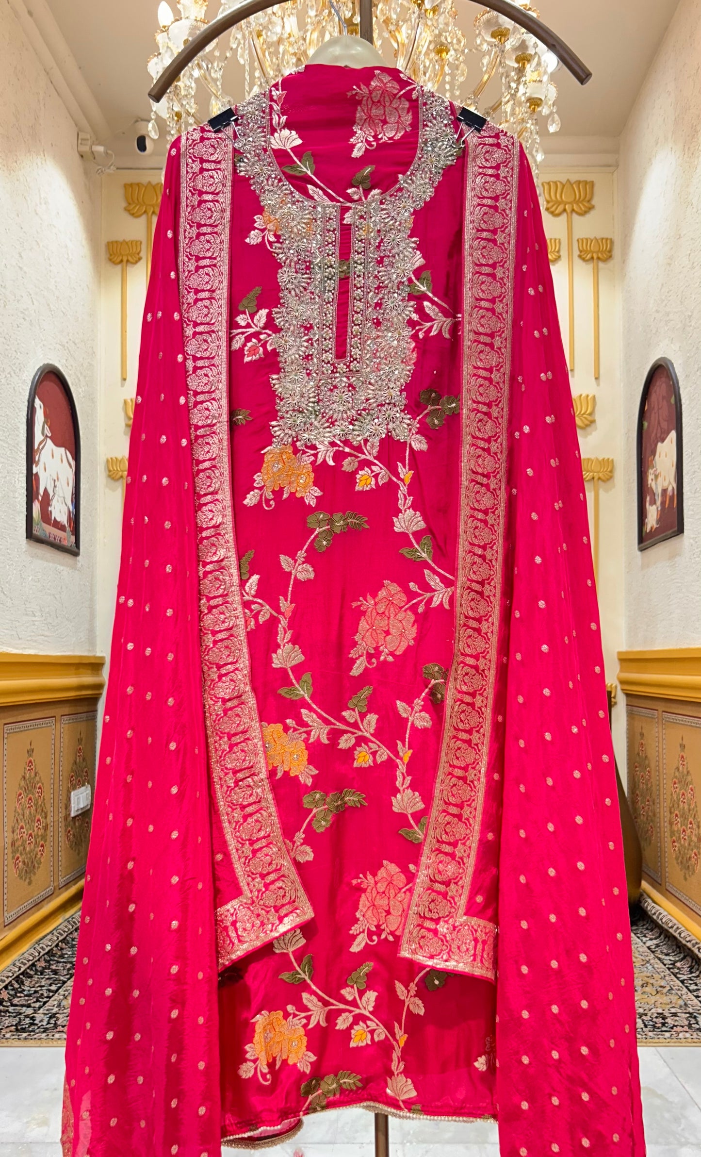 Nooran Kashi Suit