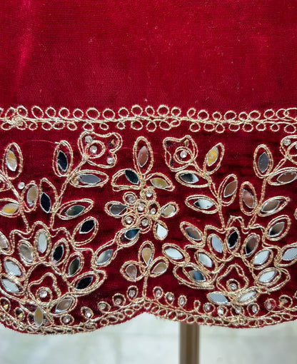 Ruhnaz Velvet Taj Suit (Red)
