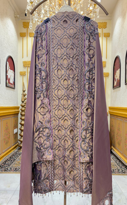 Mehrnoor Royale Suit