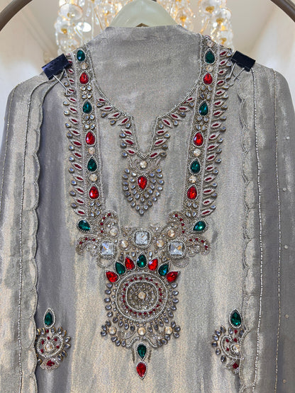 Kundan Étoile Suit