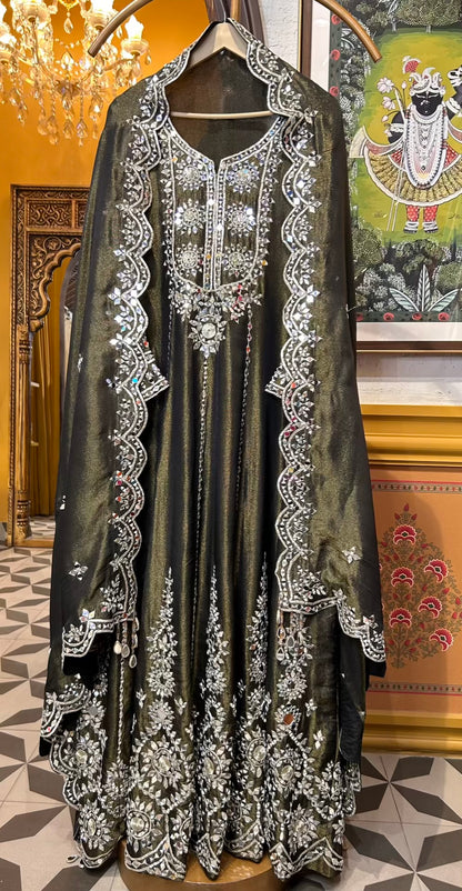 Ameera-é-Noor Anarkali (Mehendi Green)
