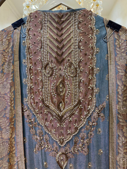 Rangmaeva Printed Suit