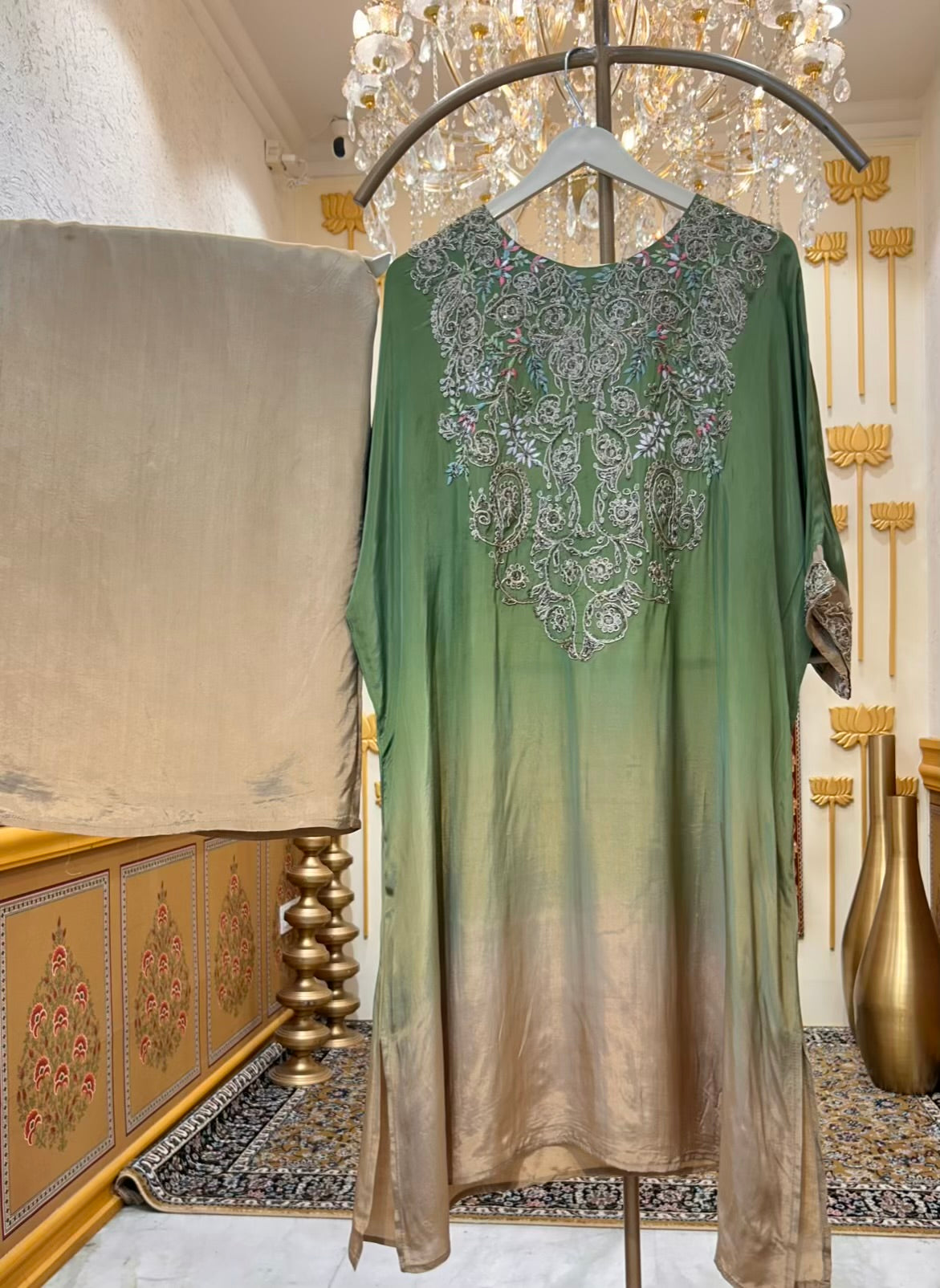 Myra Noor Kaftan Set